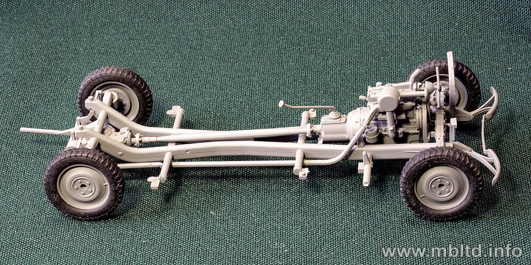 Master Box 1:35 German military car Mercedes-Benz Typ 170 V MB35100