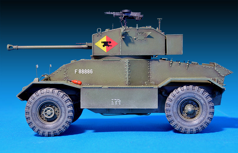MiniArt 1:35 AEC Mk.III Armoured Car 35159
