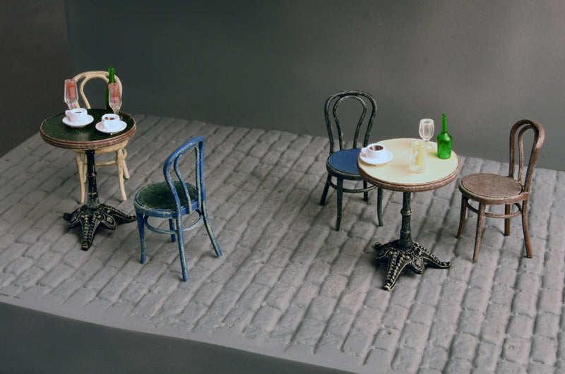MiniArt 1:35 Café Furniture and Crockery 35569