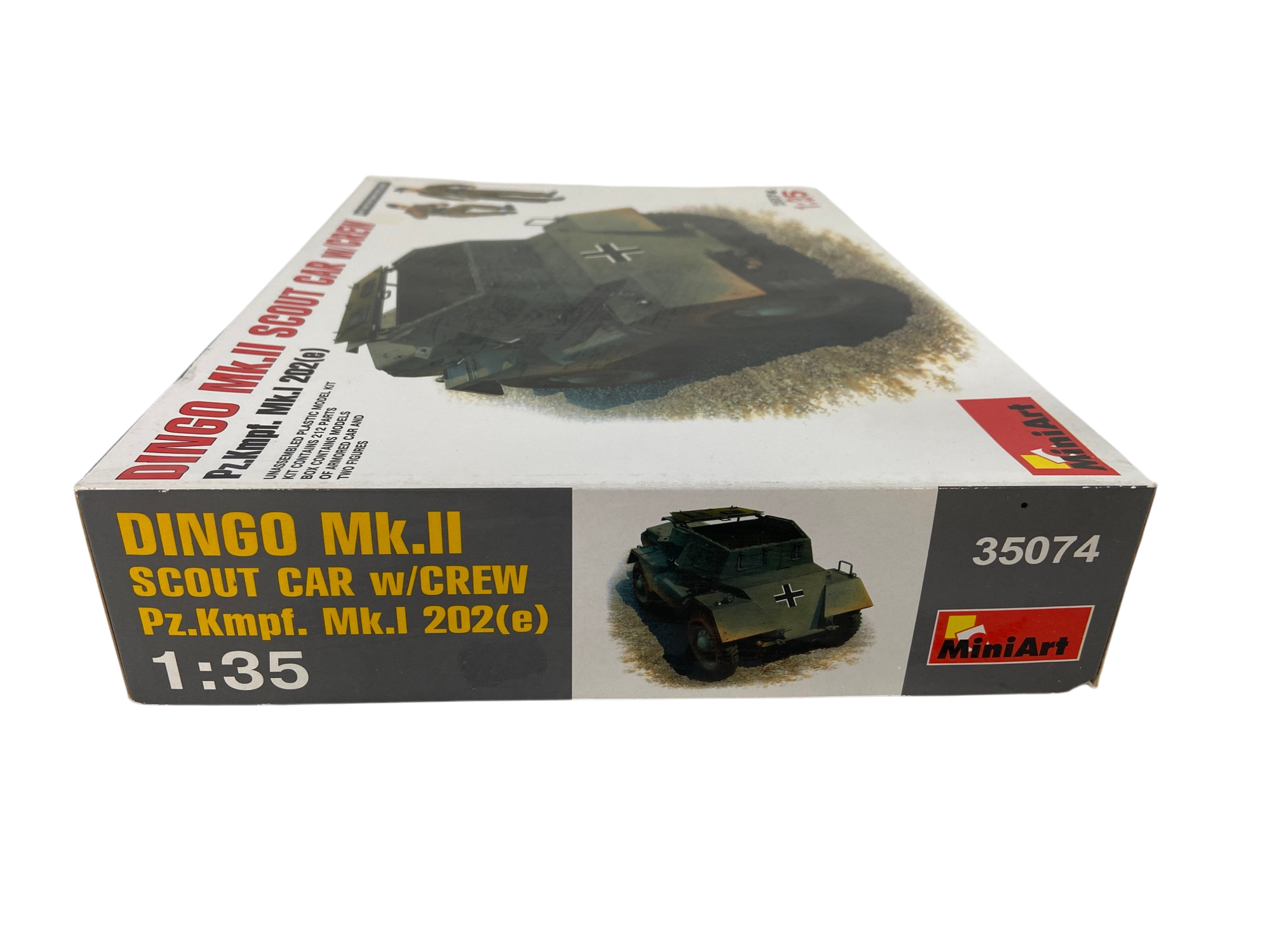 MiniArt 1:35 Dingo Mk.II Scout Car w/Crew Pz.Kmpf. Mk.I 202(e) 35074