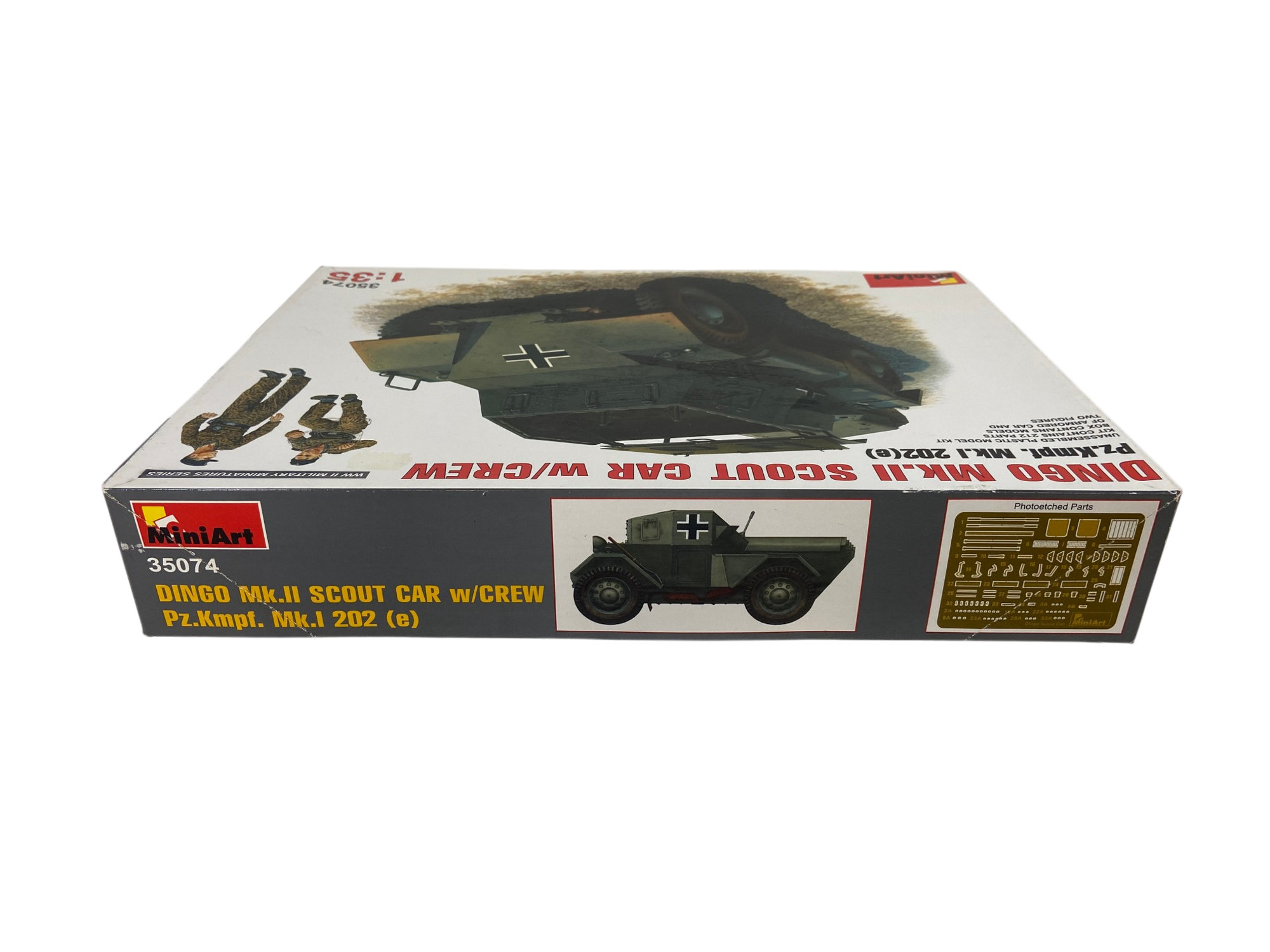 MiniArt 1:35 Dingo Mk.II Scout Car w/Crew Pz.Kmpf. Mk.I 202(e) 35074