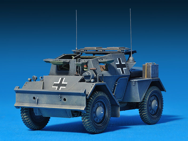 MiniArt 1:35 Dingo Mk.II Scout Car w/Crew Pz.Kmpf. Mk.I 202(e) 35074