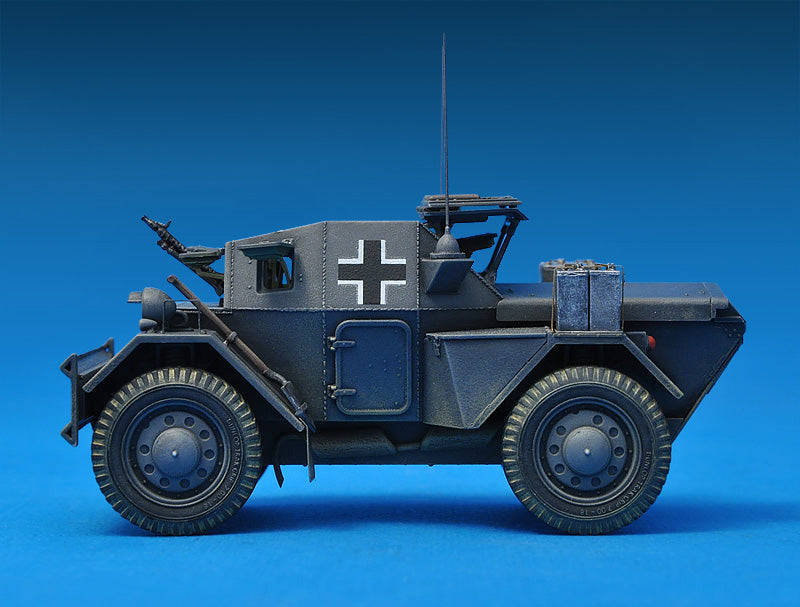 MiniArt 1:35 Dingo Mk.II Scout Car w/Crew Pz.Kmpf. Mk.I 202(e) 35074