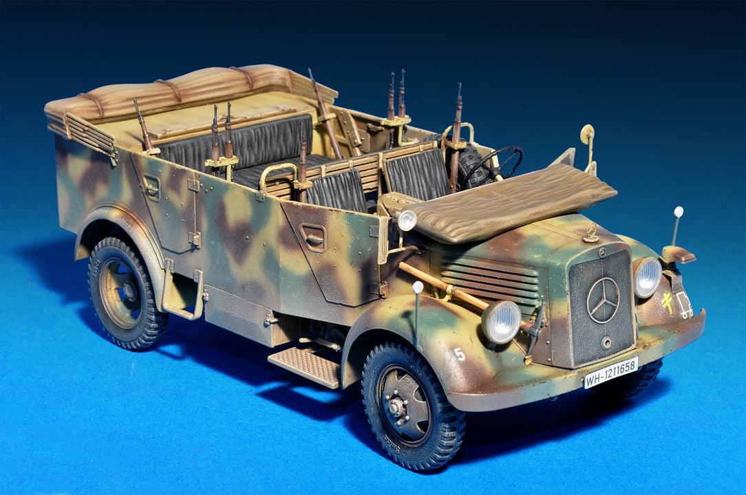 MiniArt 1:35 Kfz.70 MB 1500A German 4x4 Car w/Crew 35139