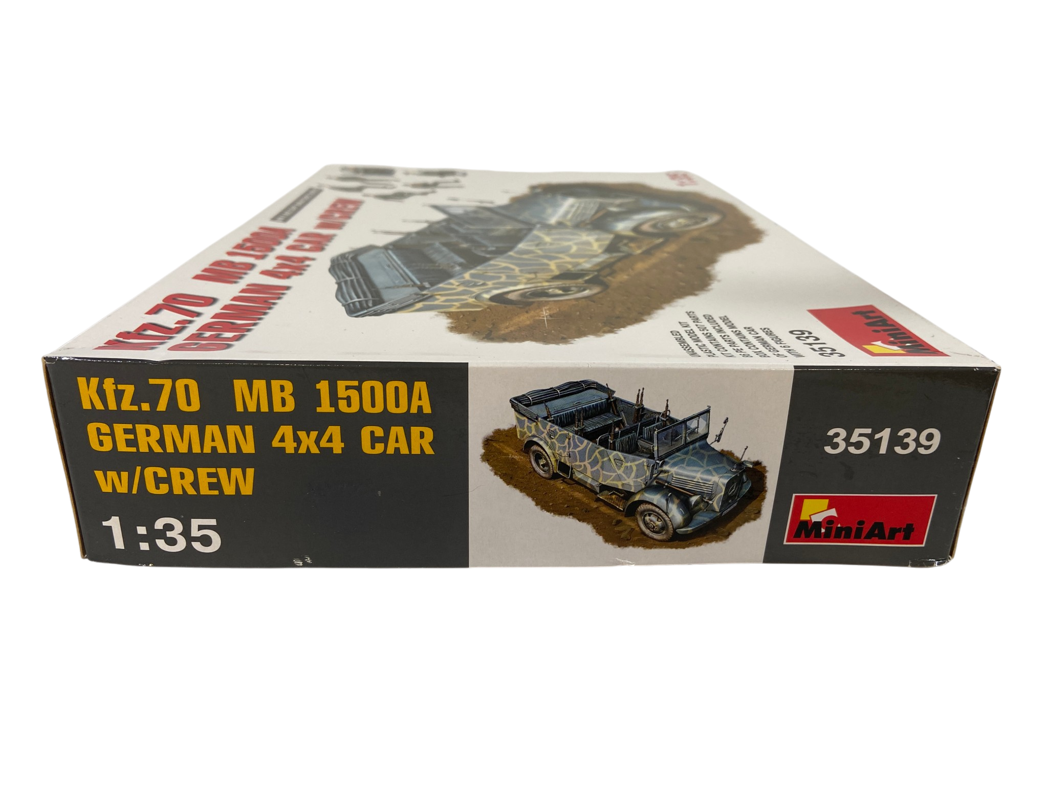 MiniArt 1:35 Kfz.70 MB 1500A German 4x4 Car w/Crew 35139