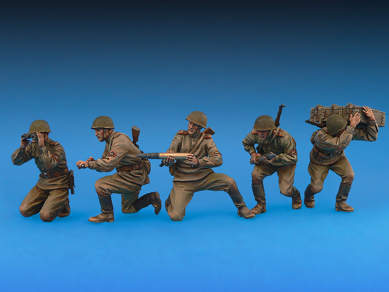 MiniArt 1:35 Soviet Artillery Crew 35031