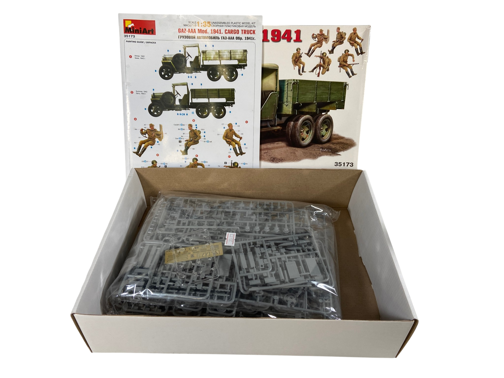 MiniArt 1:35 Soviet Cargo Truck GAZ-AAA Mod. 1941 35173