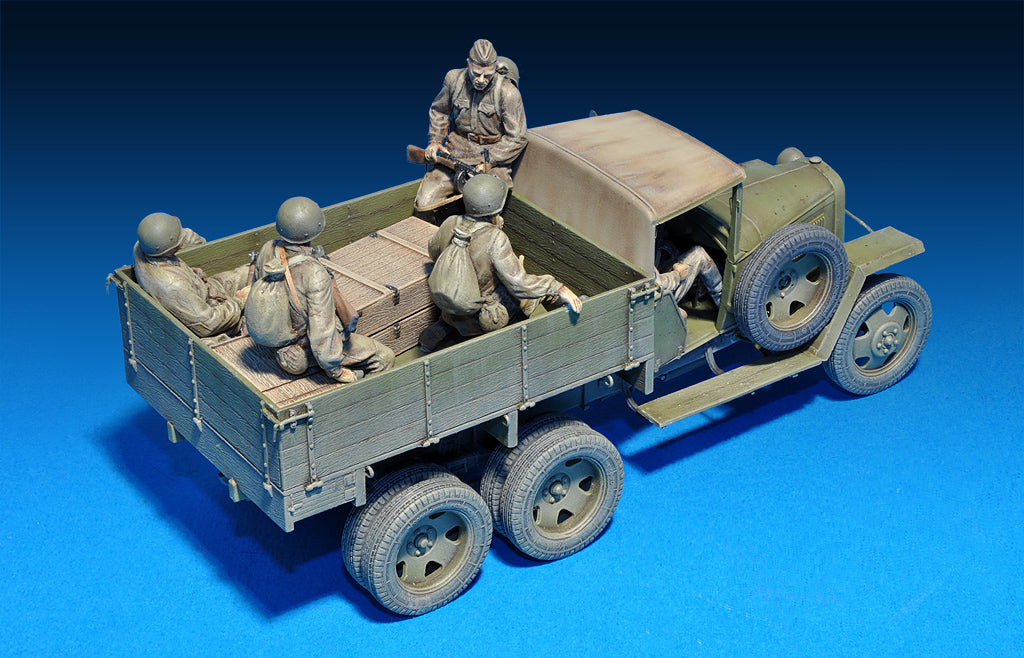 MiniArt 1:35 Soviet Cargo Truck GAZ-AAA Mod. 1941 35173