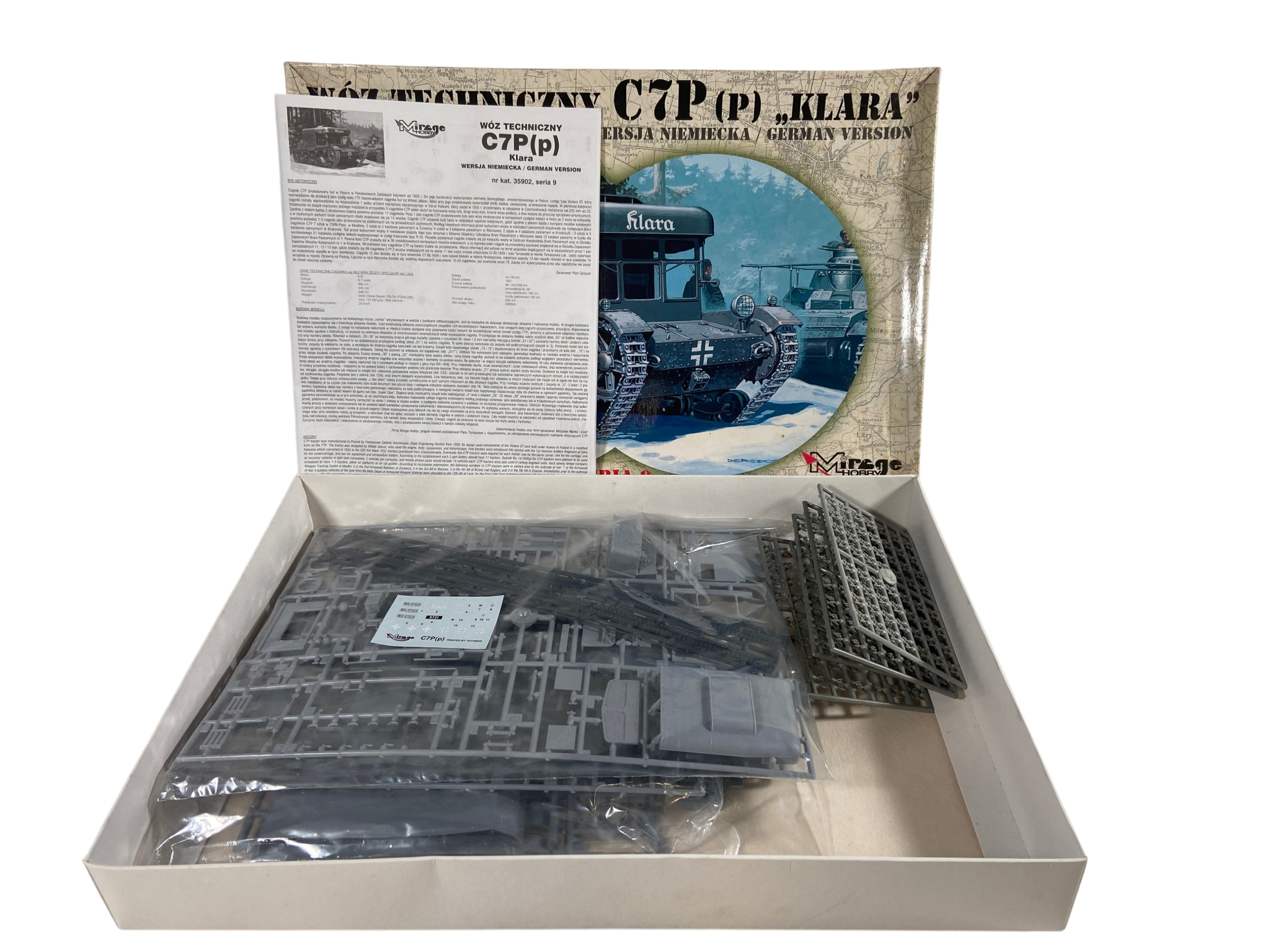 Mirage Hobby 1:35 C7P(p) German recovery vehicle 35902