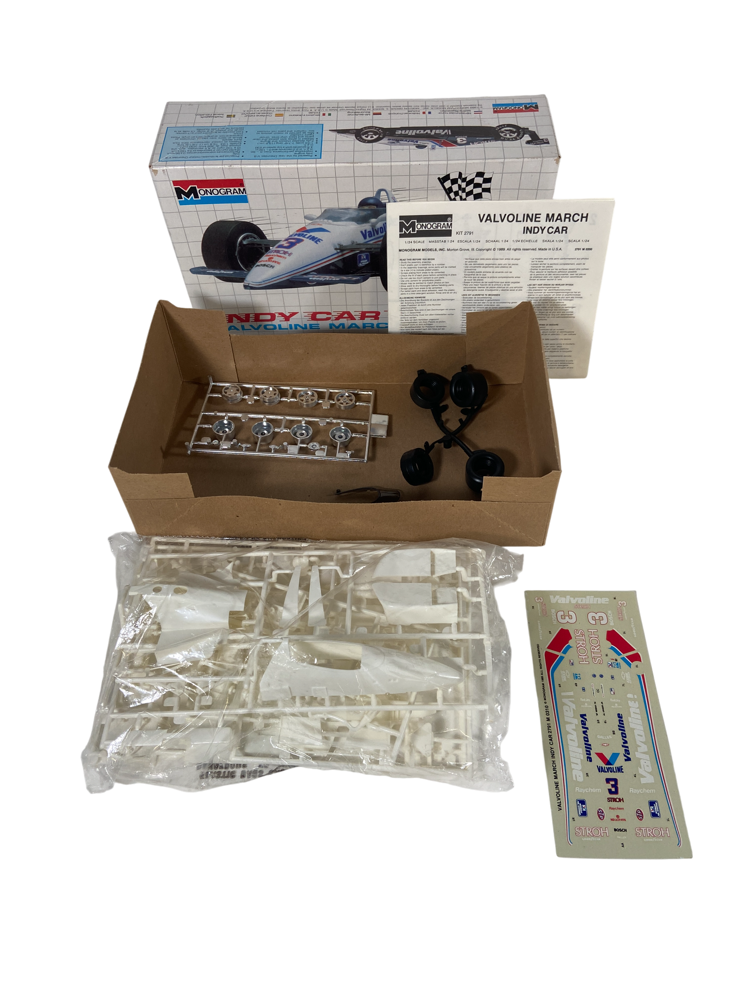 Monogram 1:24 Valvoline March Indy Car 2791