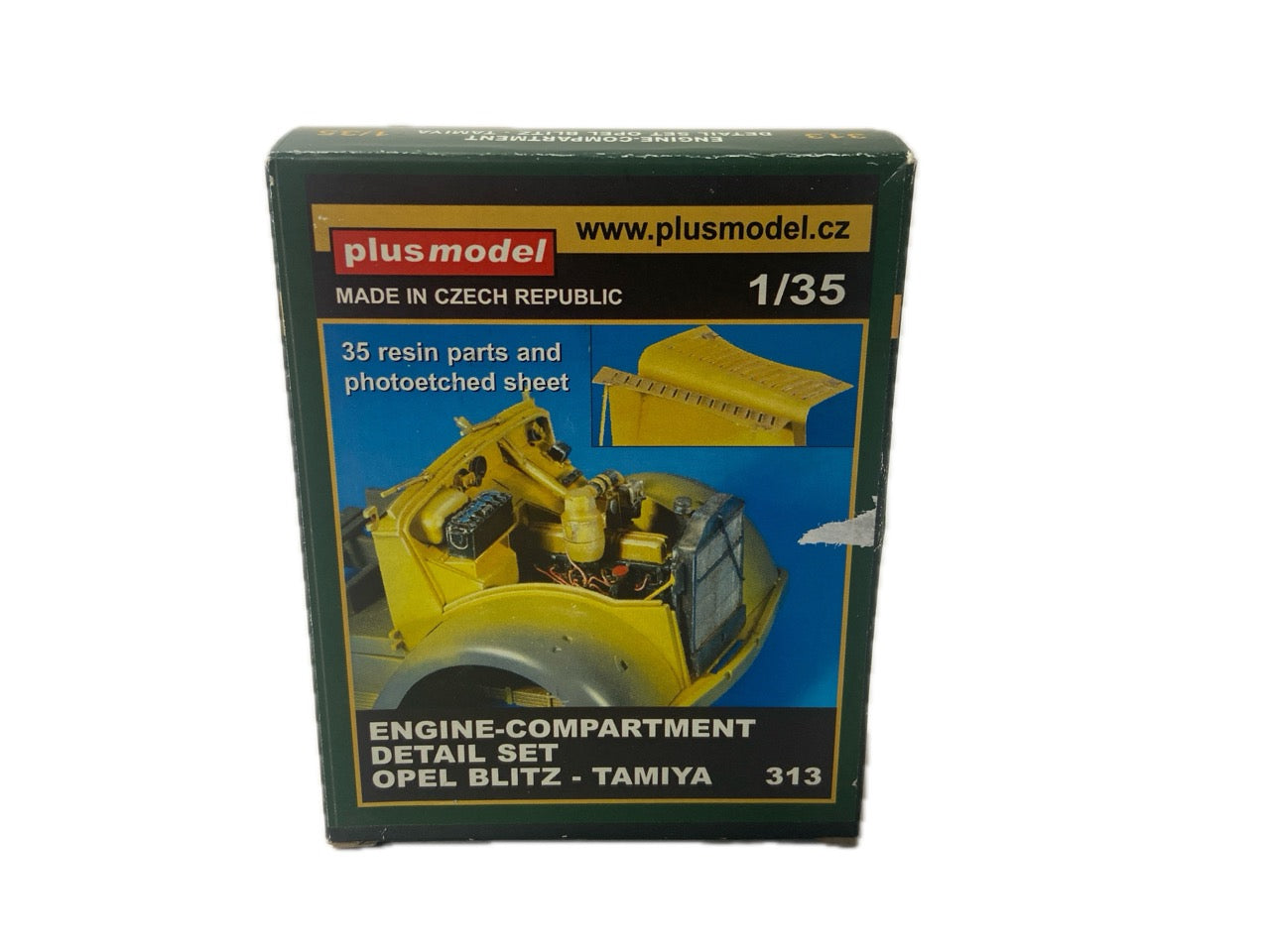 PlusModel 1:35 Engine-Compartment Detail Set Opel Blitz 313