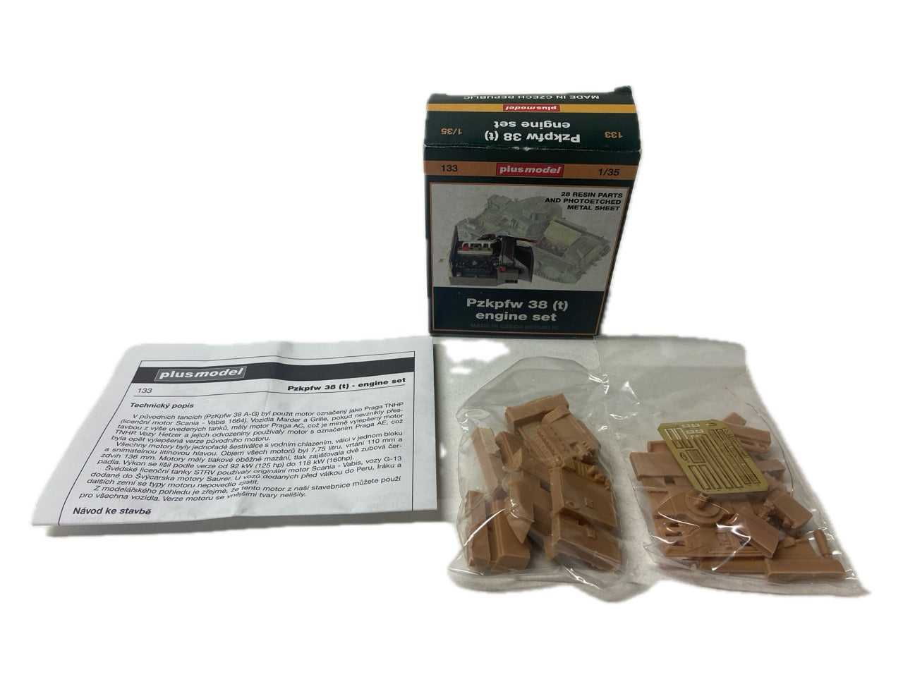 PlusModel 1:35 Pzkpfw 38 (t) engine set 133