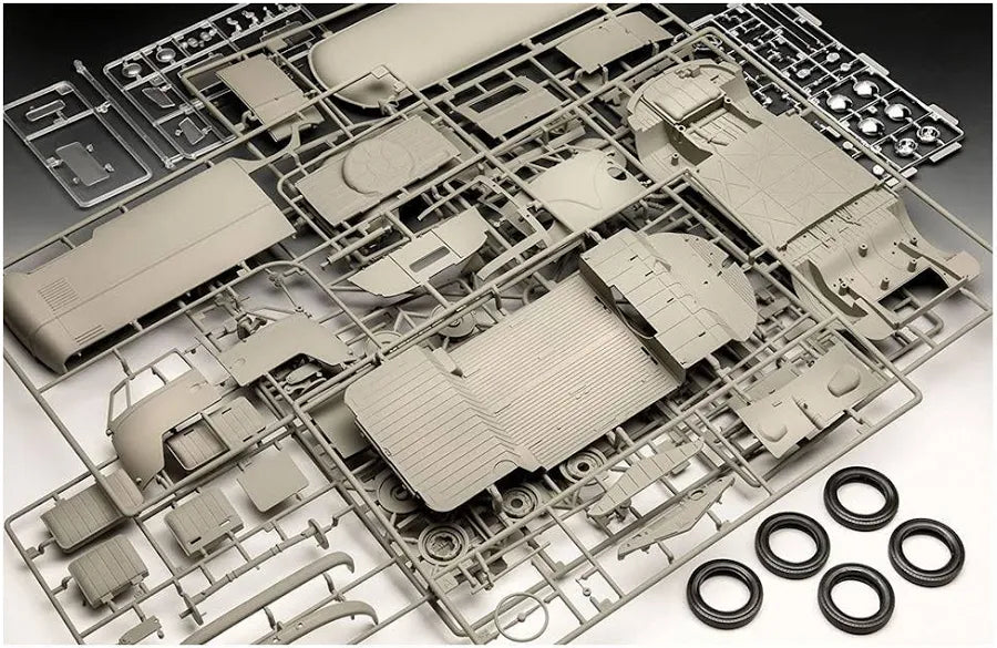 Revell 1:16 VW T1 Kastenwagen / Panel Van 07049