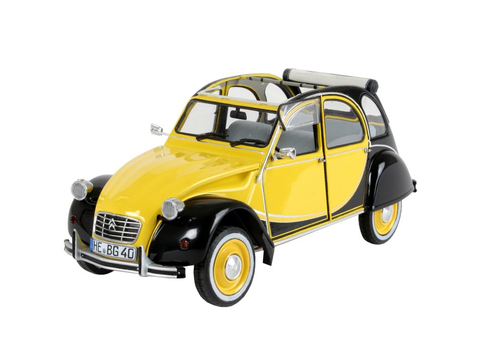 Revell 1:24 Citroën 2CV Charleston 07095