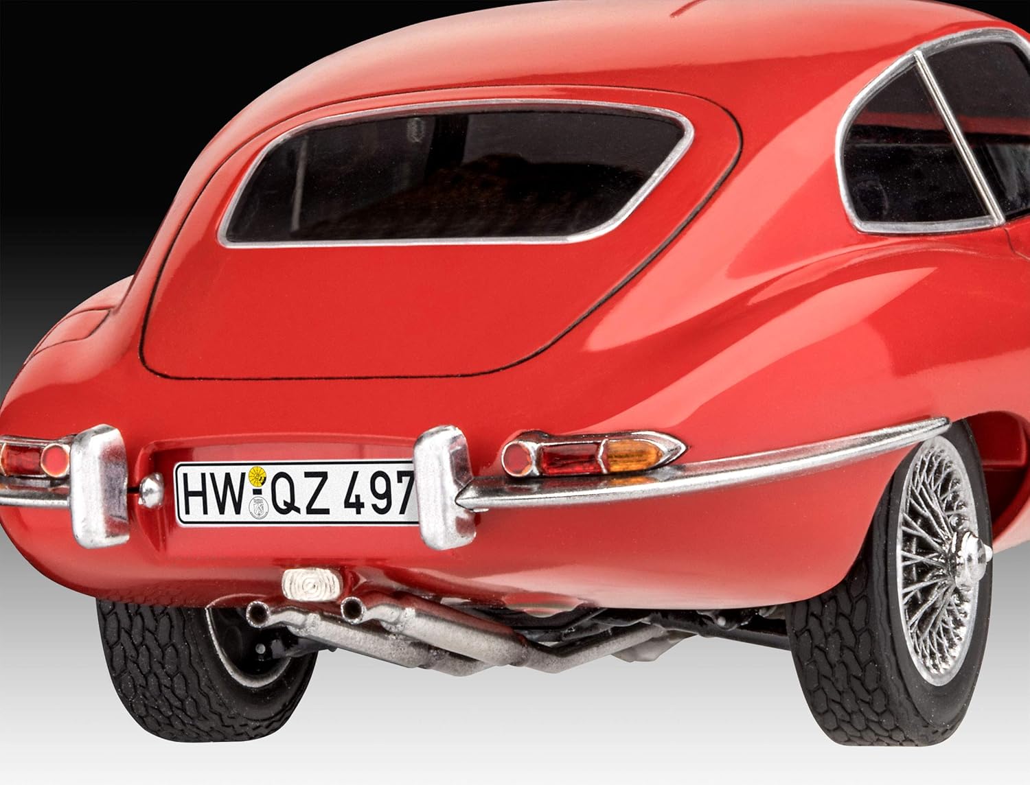 Revell 1:24 Jaguar E-Type 07668