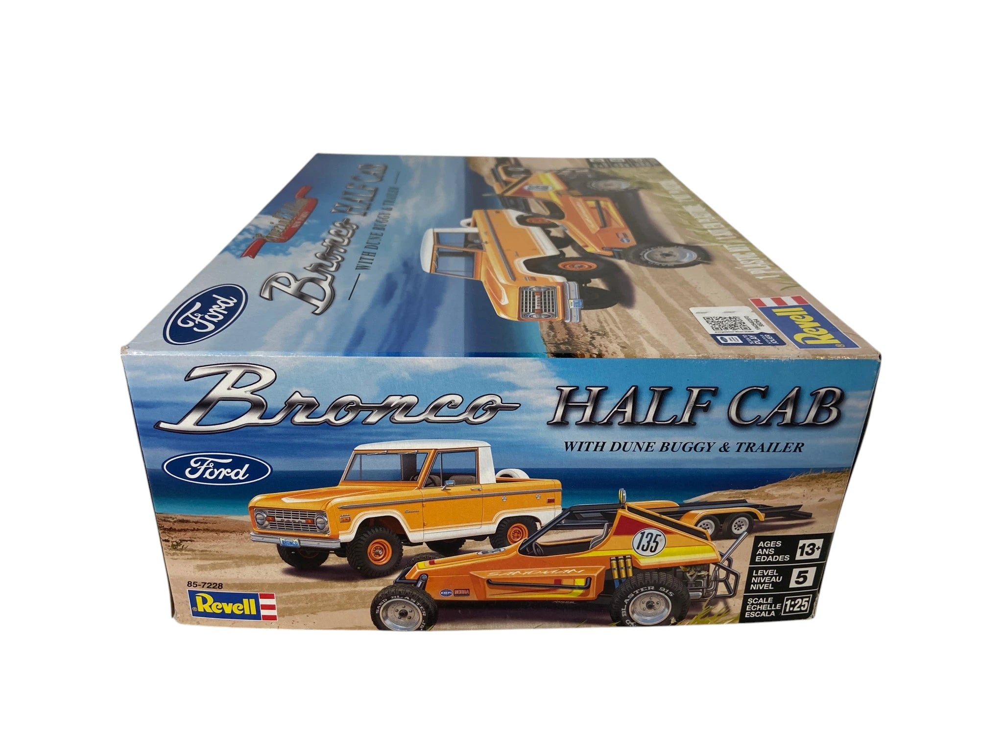 Revell 1:25 Bronco Half Cab with Dune Buggy & Trailer 85-7228