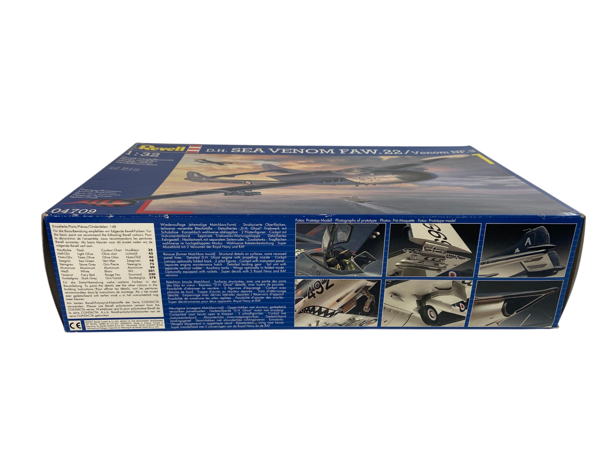 Revell 1:32 De Havilland Sea Venom FAW.22/Venom NF.3 04709