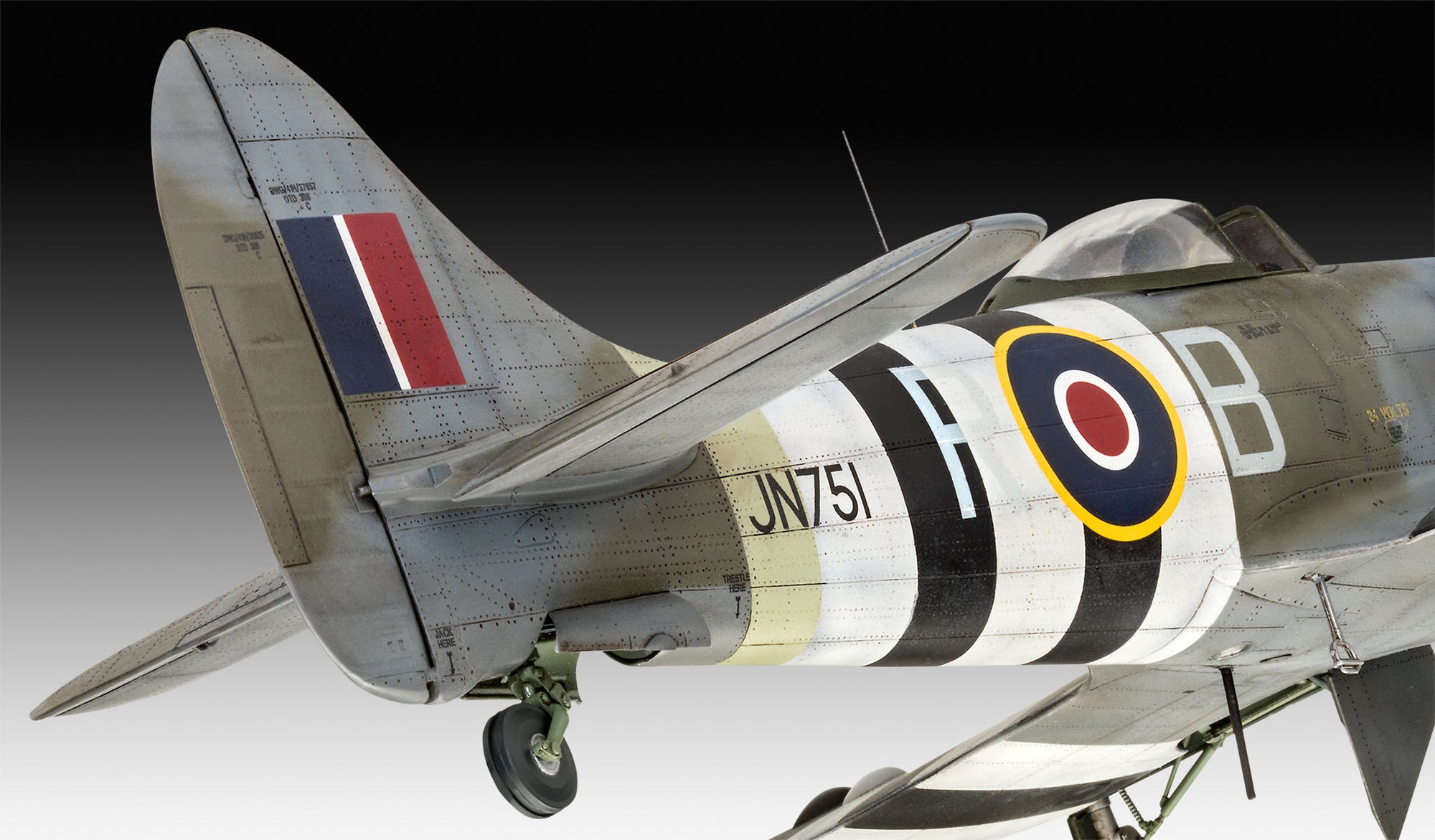 Revell 1:32 Hawker Tempest Mk.V 03851