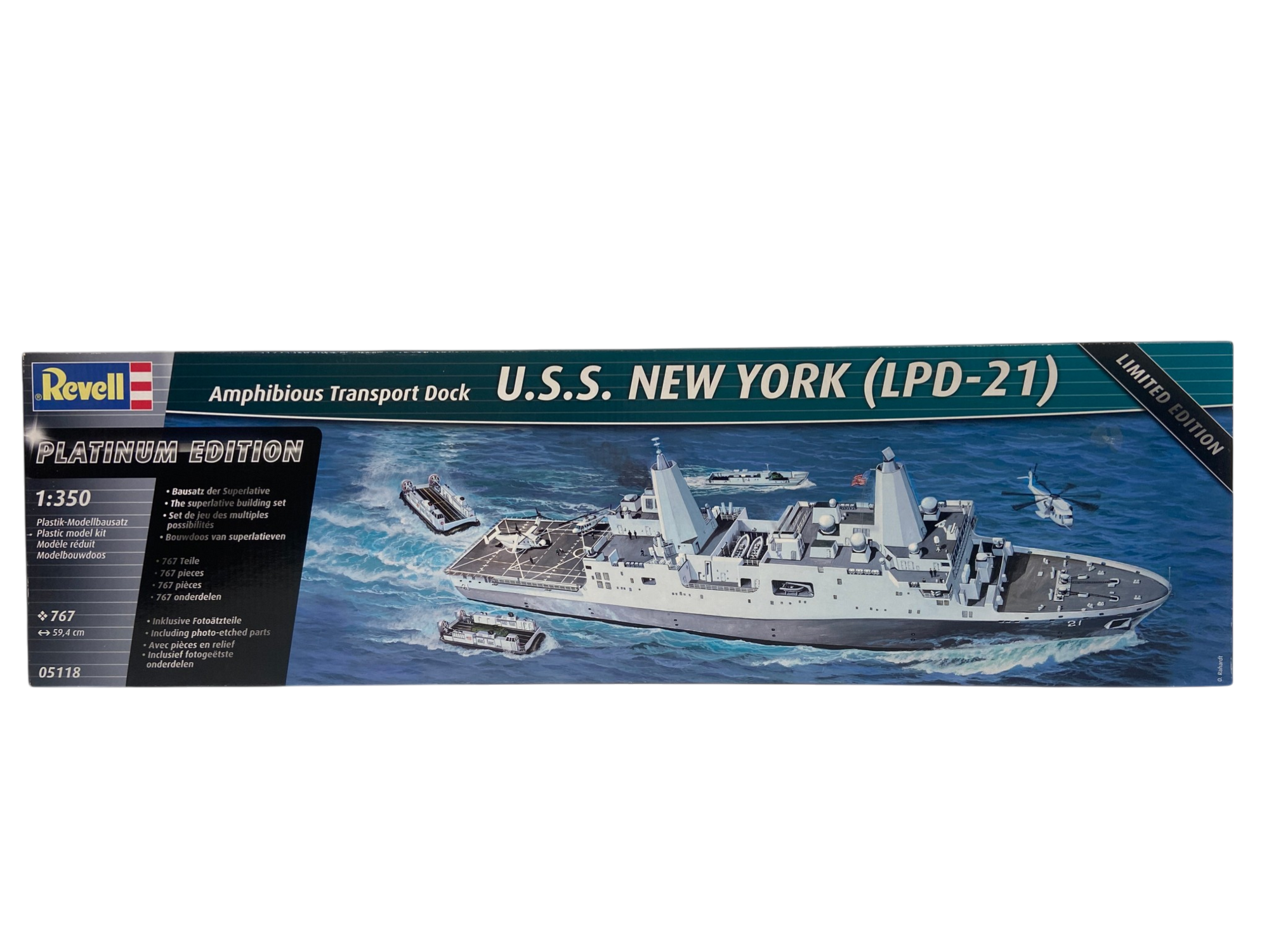 Revell 1:350 Amphibious Transport Dock USS New York (LPD-21) 05118