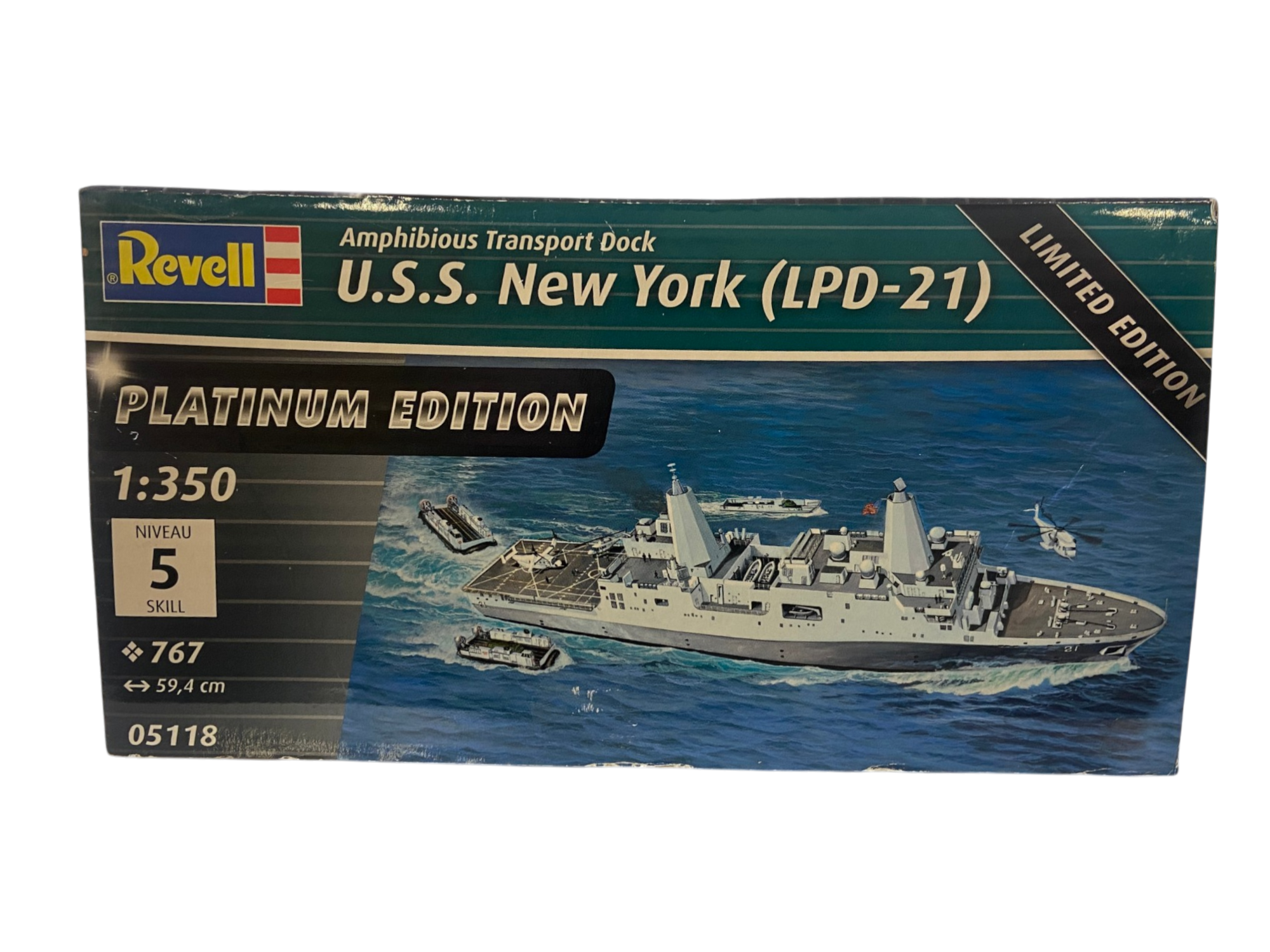 Revell 1:350 Amphibious Transport Dock USS New York (LPD-21) 05118