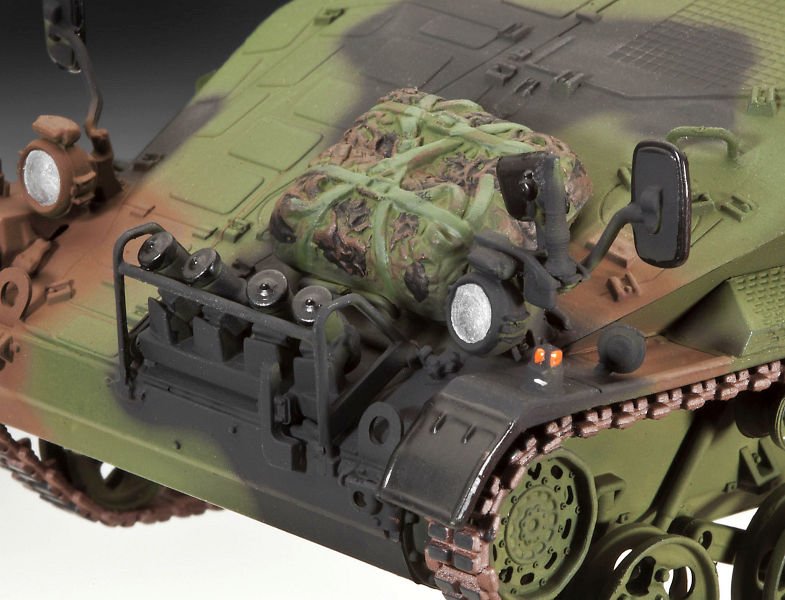 Revell 1:35 Wiesel 2 LeFlaSys AFF 03094