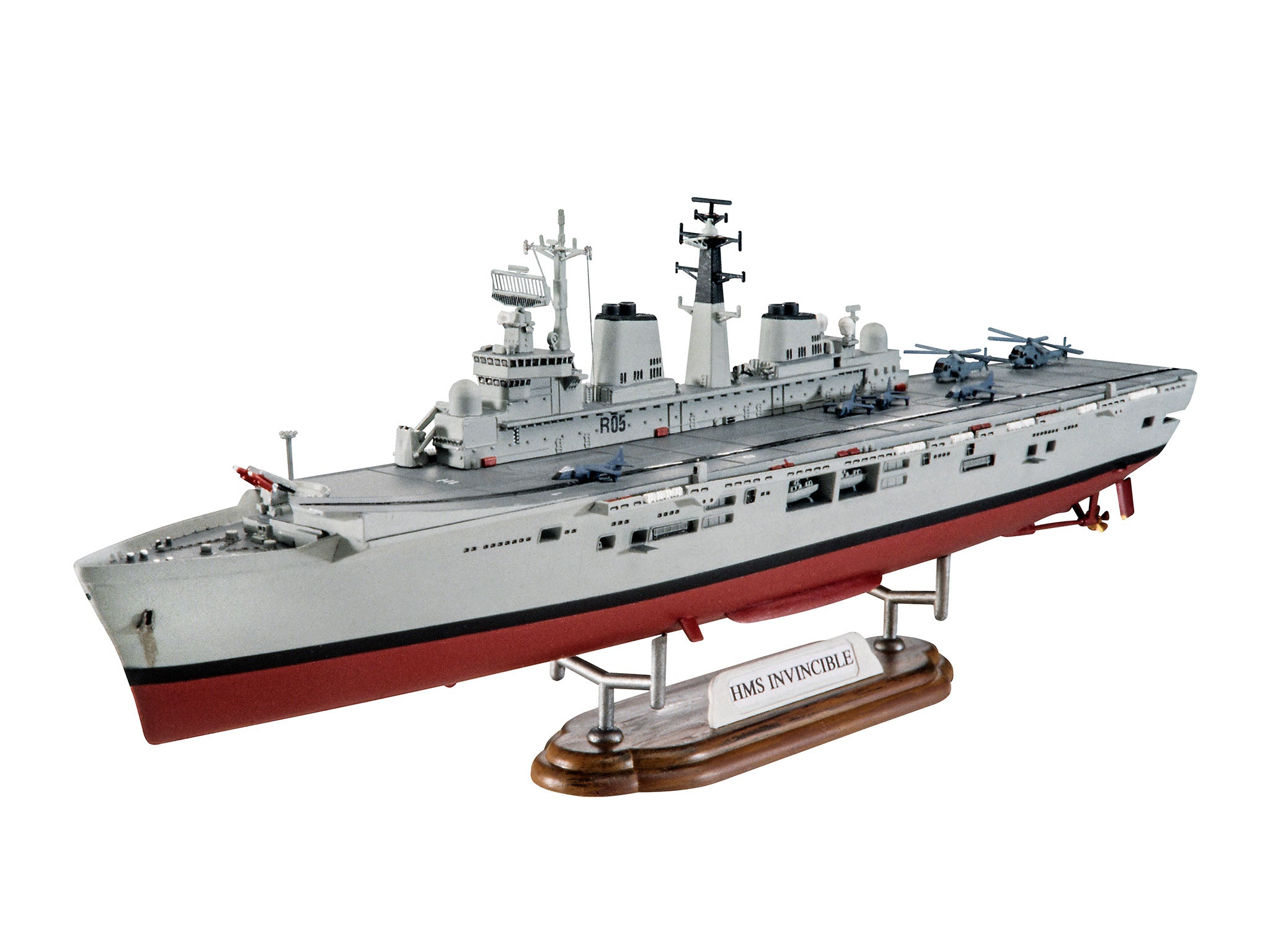 Revell 1:700 HMS Invincible (Falkland War) 05172