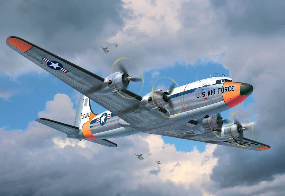 Revell 1:72 C-54D Skymaster 04877
