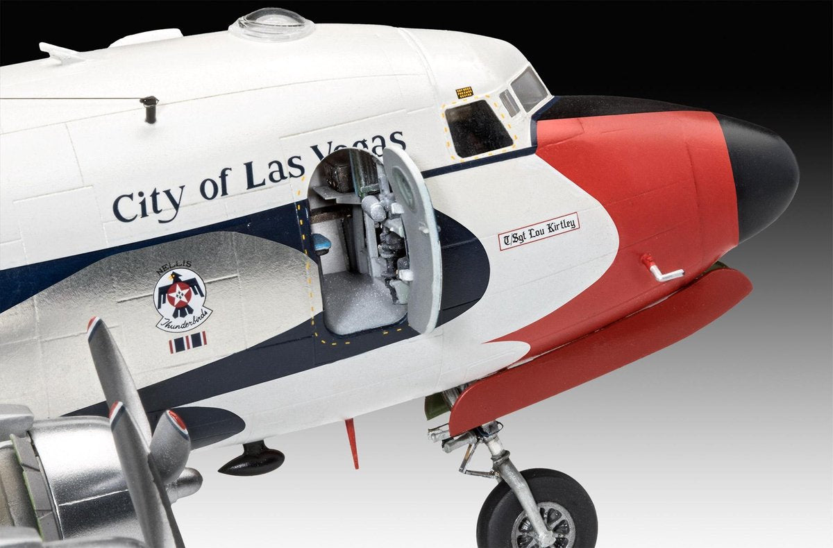 Revell 1:72 C-54 D Thunderbirds 03920