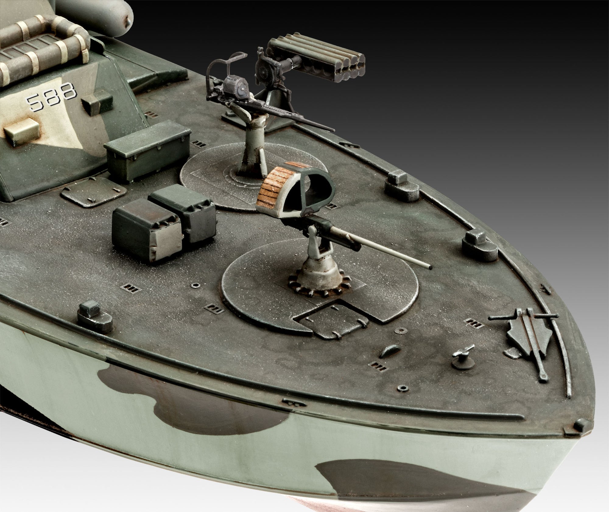 Revell 1:72 Patrol Torpedo Boat PT-579/PT-588