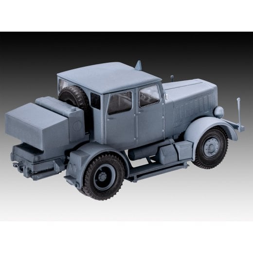Revell 1:72 SS-100 Gigant with Transporter & V2 03310