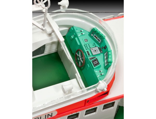 Revell 1:72 Search and Rescue Seenotrettungskreuzer Berlin + Westland Seaking Mk 41 05683