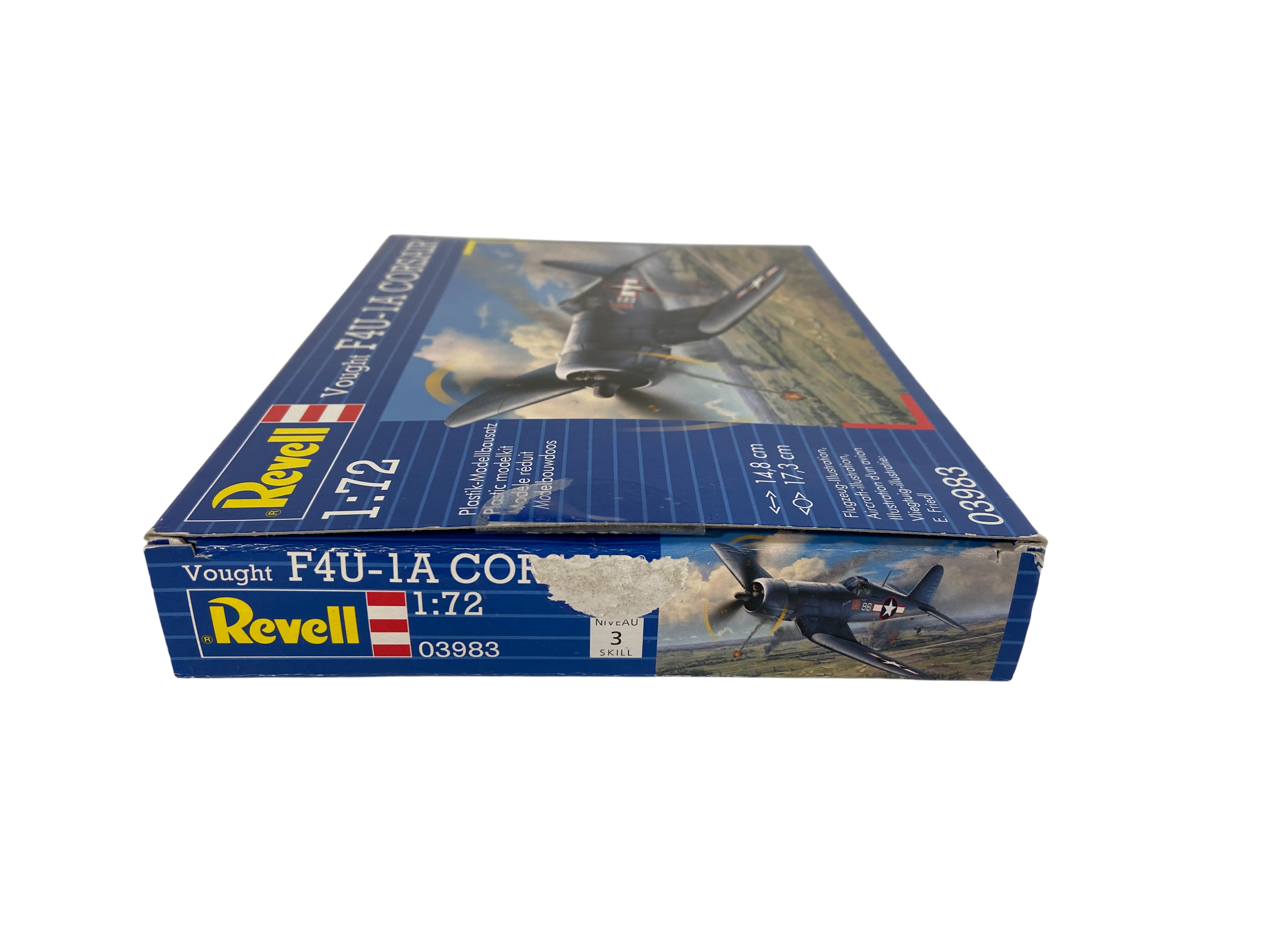 Revell 1:72 Vought F4U-1A Corsair 03983
