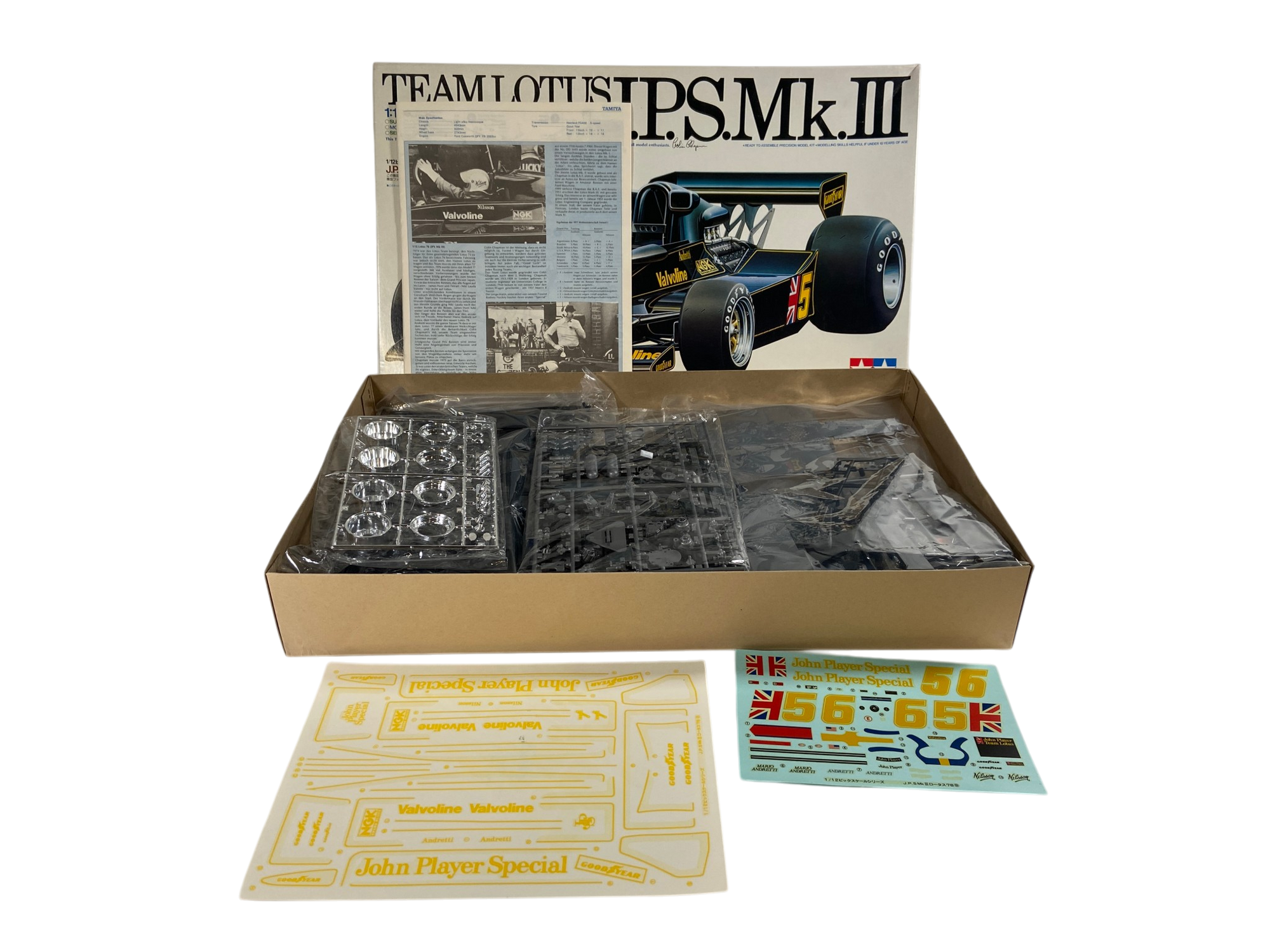 Tamiya 1/12 1977 Team Lotus J.P.S. Mk.III 12022