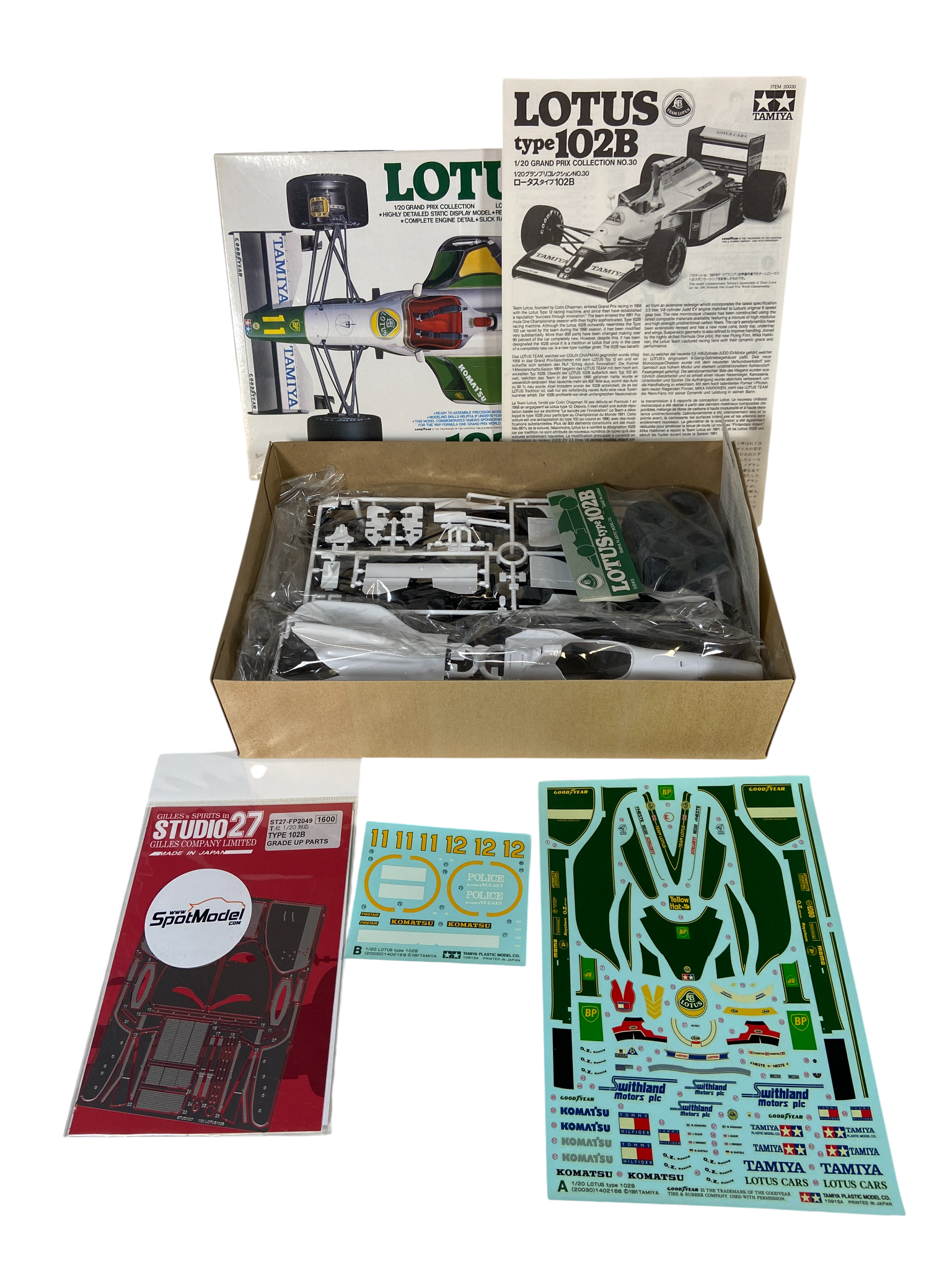 Tamiya 1:20 Lotus type 102B incl. PE set 20030