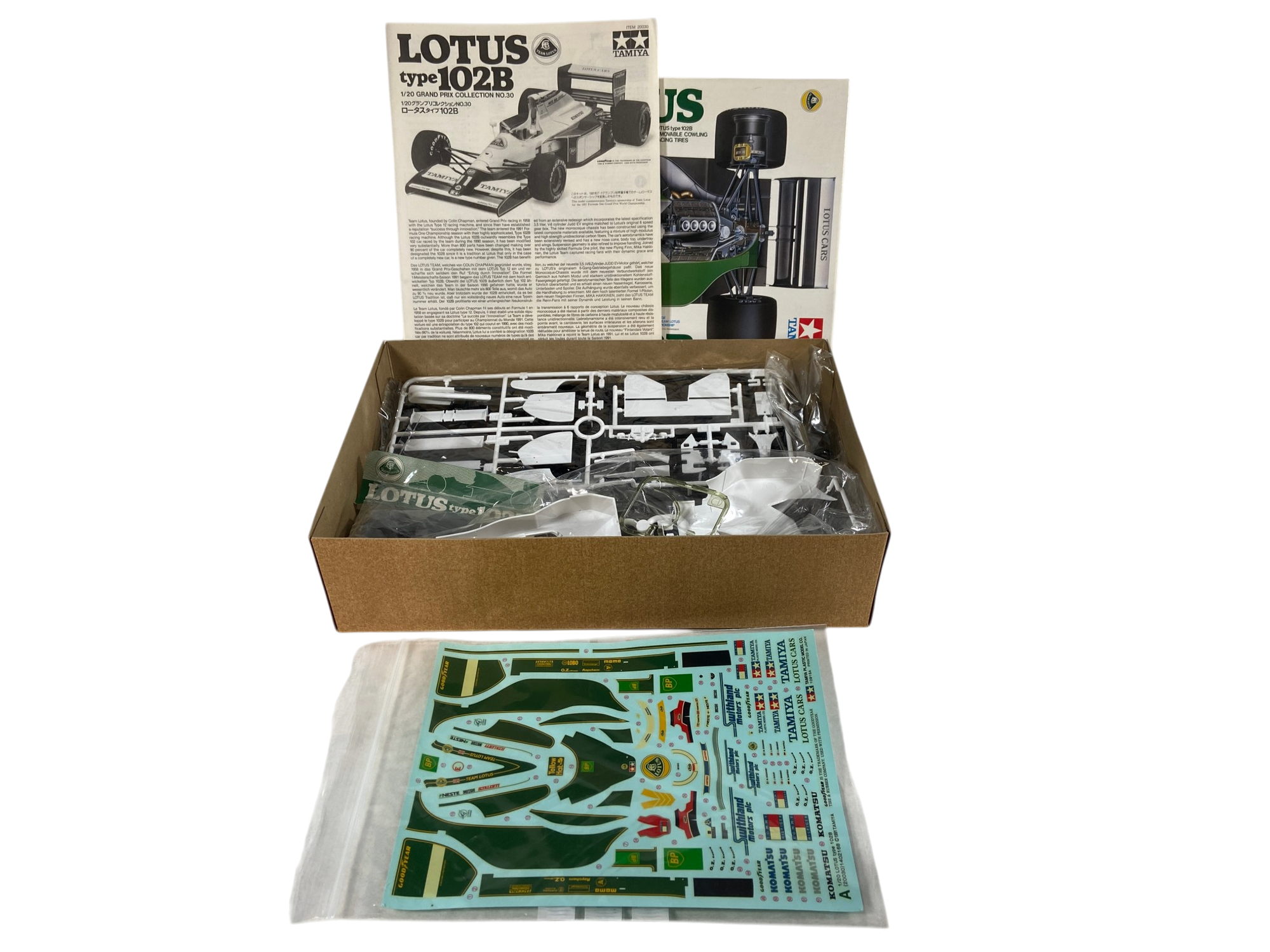 Tamiya 1:20 Lotus type 102B 20030