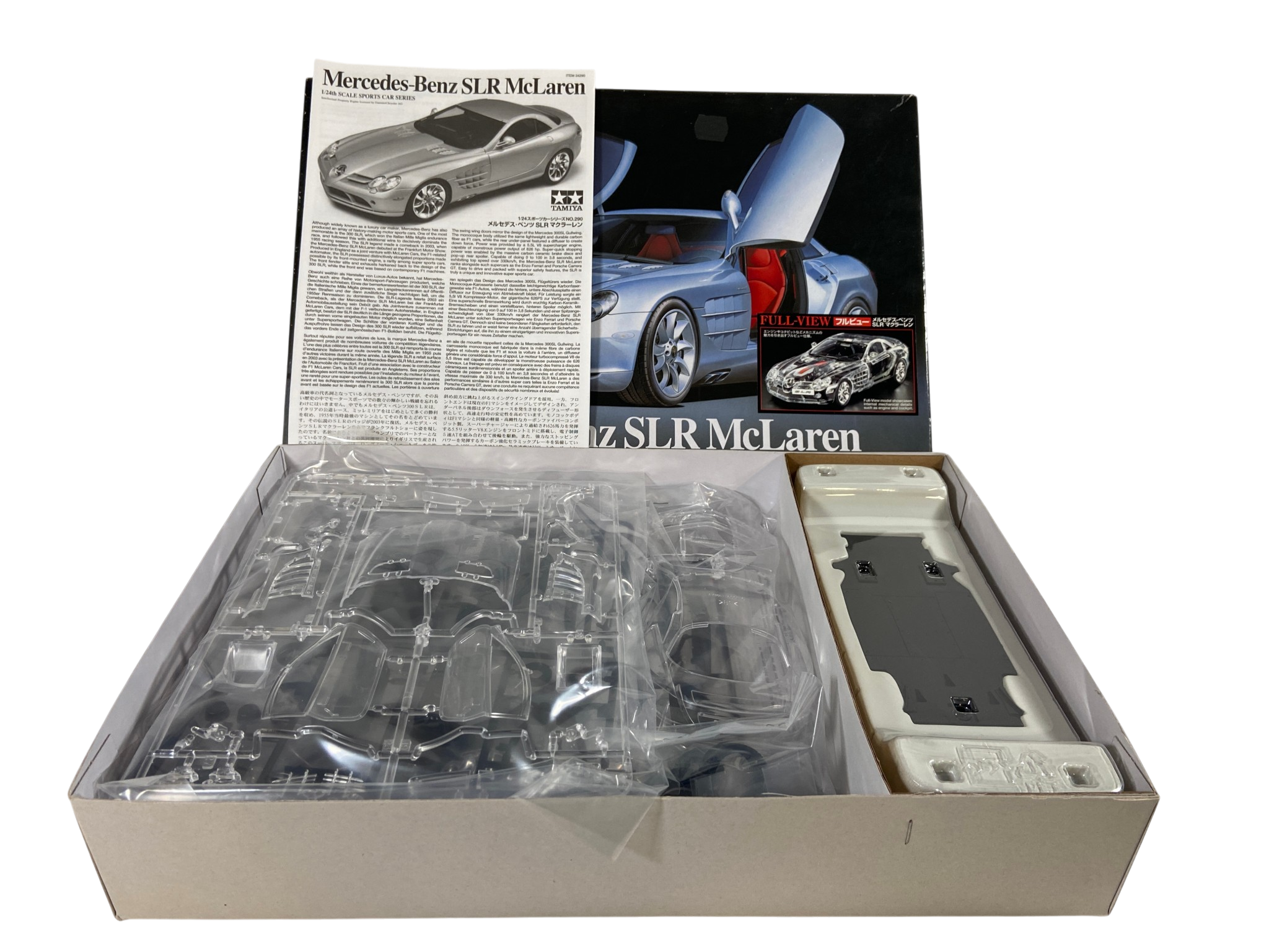 Tamiya 1:24 Mercedes-Benz SLR McLaren - Full-View 24331