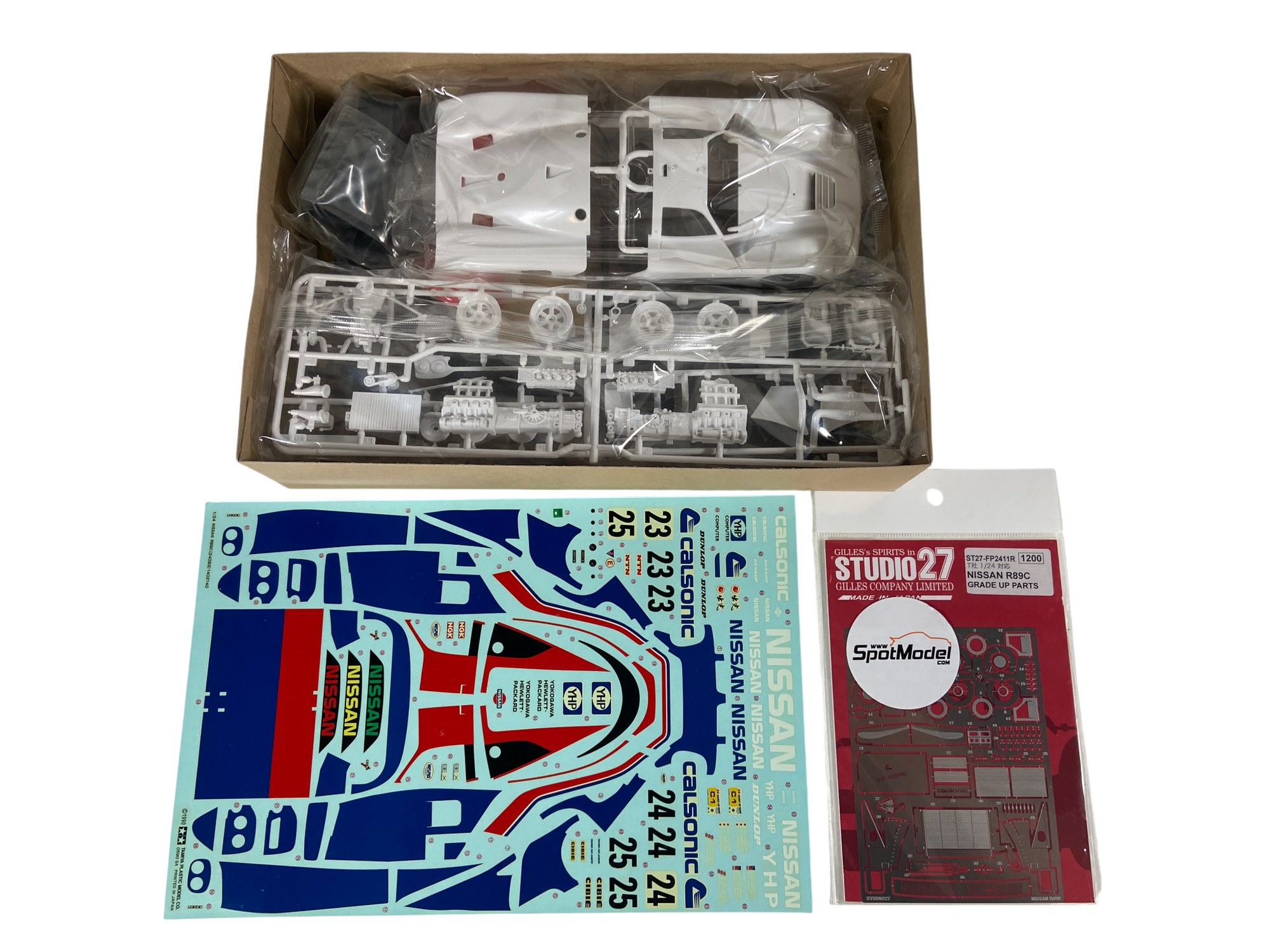 Tamiya 1:24 Nissan R89C incl. PE set 24093