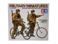 Tamiya 1:35 British Paratroopers & Bicycle set 35333