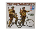 Tamiya 1:35 British Paratroopers & Bicycle set 35333