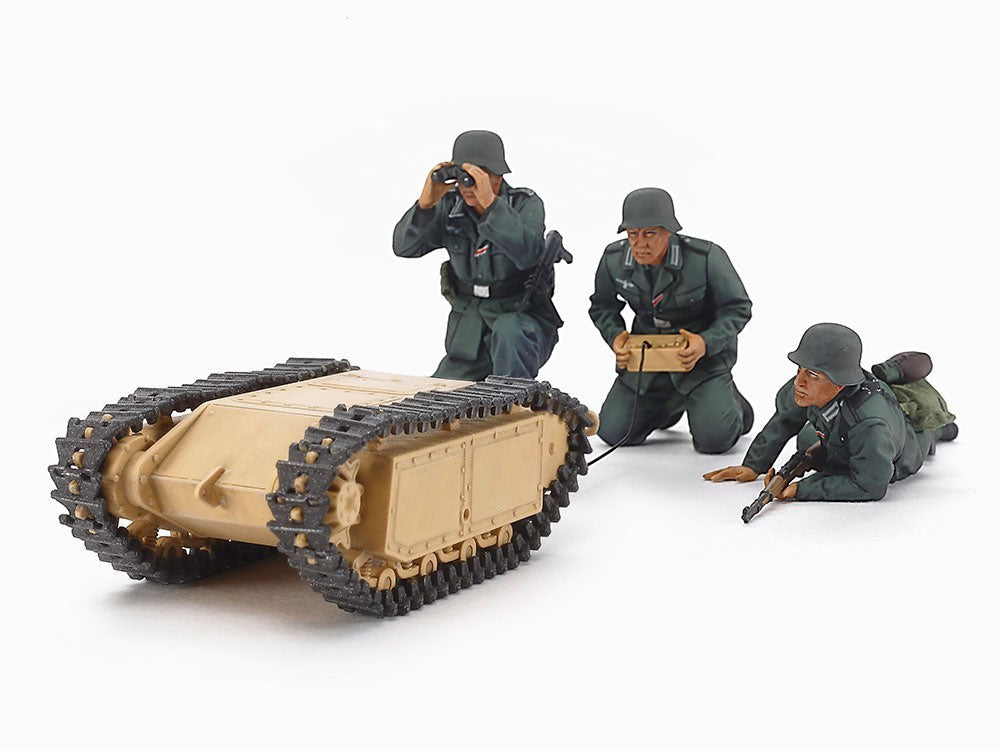 Tamiya 1:35 German Assault Pioneer Team & Goliath Set 35357