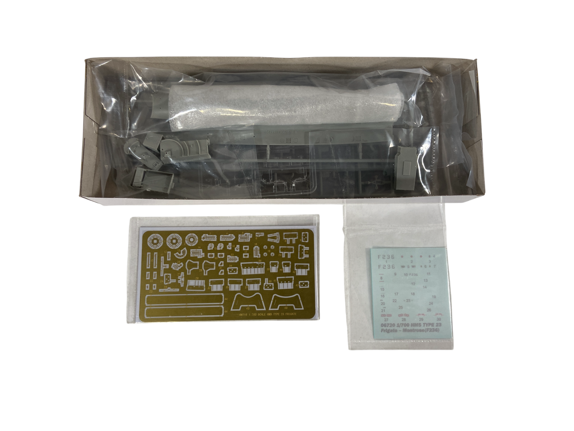 Trumpeter 1:700 HMS TYPE 23 Frigate - Montrose(F236) 06720