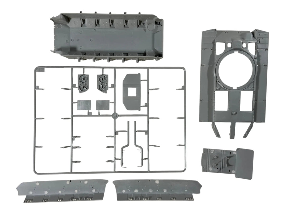 Hobby Boss 1:35 M26 Pershing Heavy Tank incl. upgrade set 82424