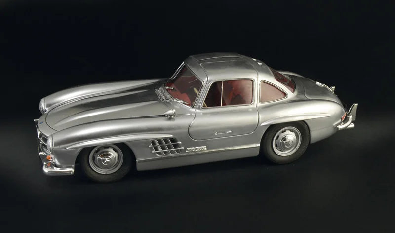 Italeri 1:16 Mercedes-Benz 300SL Gullwing 3612