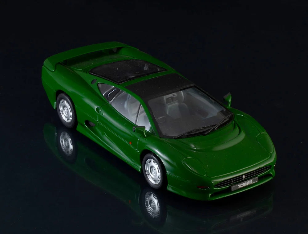 Italeri 1:24 Jaguar XJ220 3631