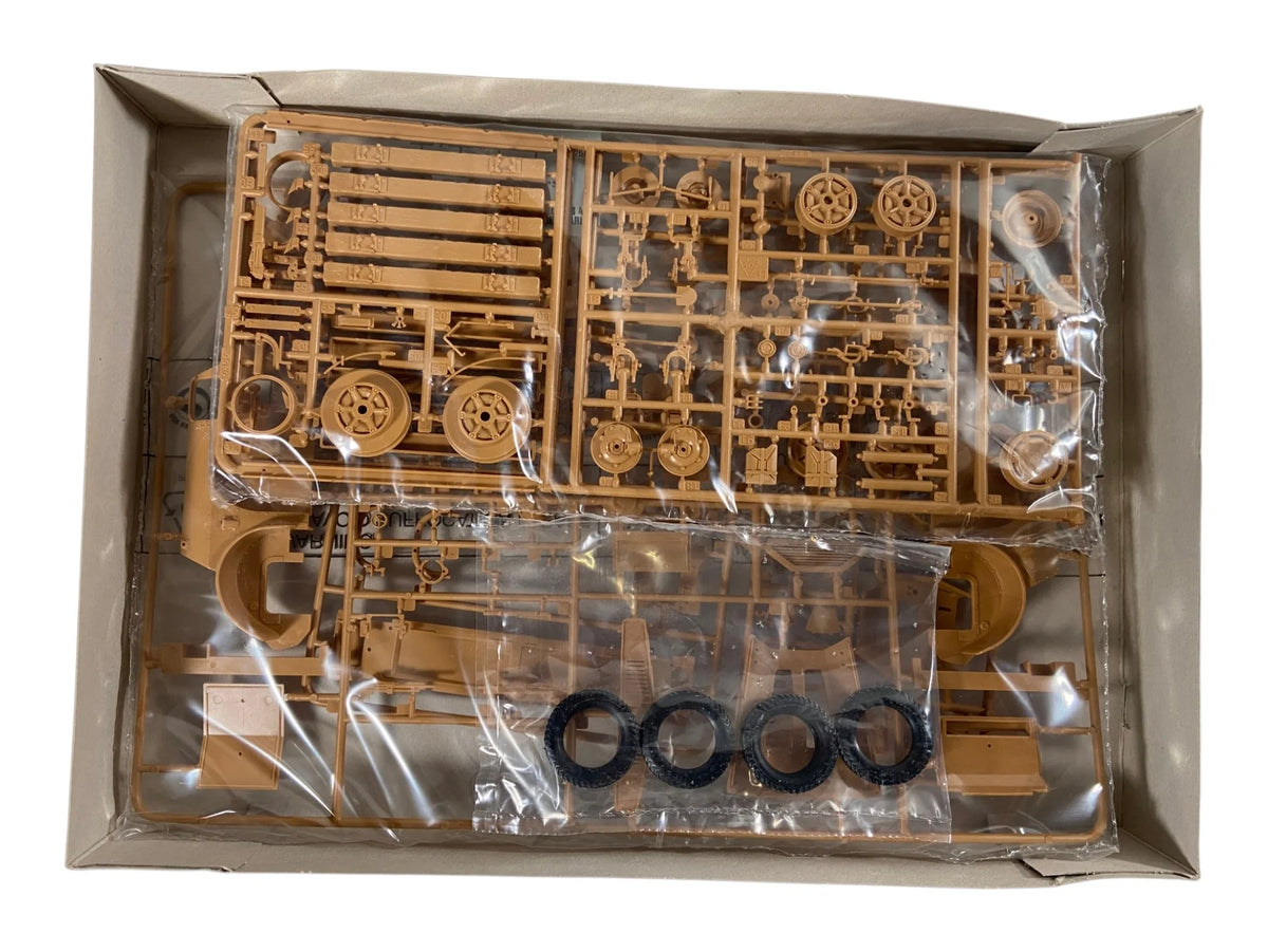Italeri 1:35 Autoblinda AB 40 Ferroviaria 6456