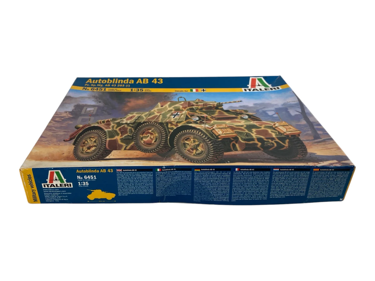 Italeri 1:35 Autoblinda AB 43 6451