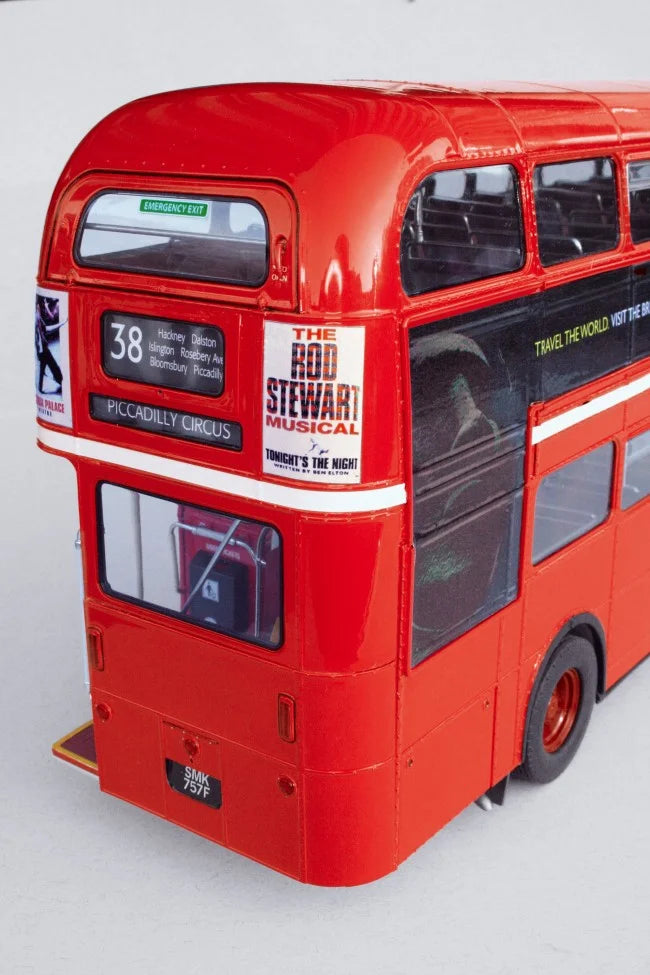 Revell 1:24 London Bus 07651