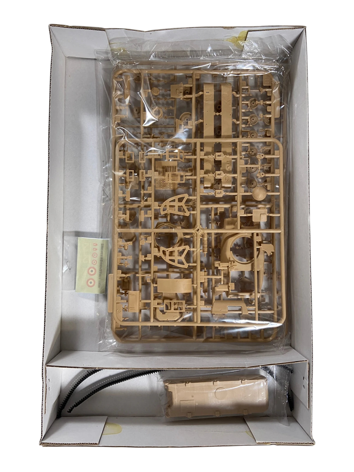 Trumpeter 1:35 France 35/38(H) Tank 00351