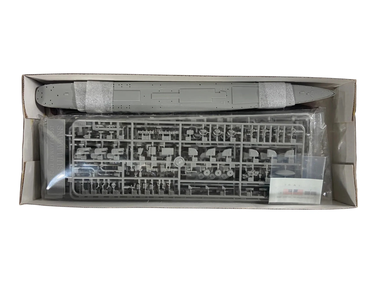 Trumpeter 1:350 USS The Sullivans DD-537 05304